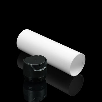 Cilindro claro de la crema de cara alrededor de las botellas privadas de aire con la bomba de aluminio del tratamiento del final