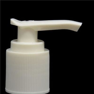 24 dispensadores blancos de la loción del cuerpo de la bomba cosmética de la loción 415 4CC para el champú
