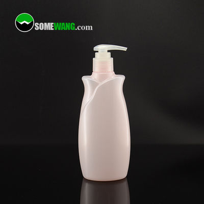 Botella vacía plástica 130ml 230ml 300ml del champú del ANIMAL DOMÉSTICO rosado de la flor